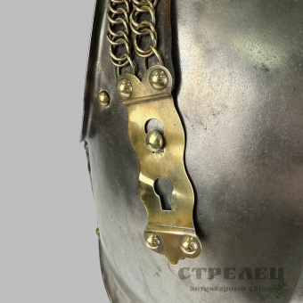 фото — кираса, шлем и палаш французского тяжелого кирасира, 1834 год
